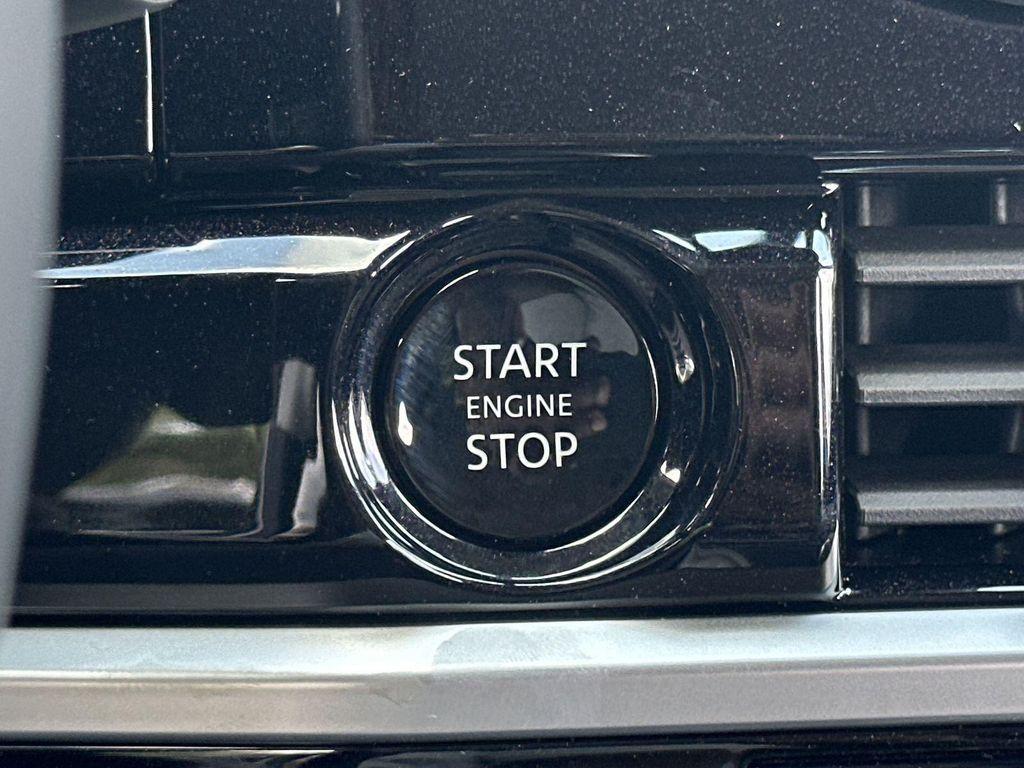 new 2025 Nissan Pathfinder car, priced at $36,050