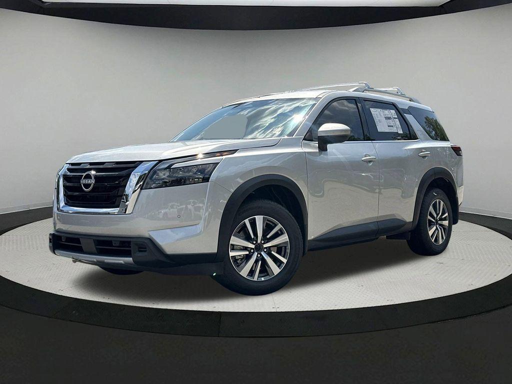 new 2025 Nissan Pathfinder car, priced at $41,050