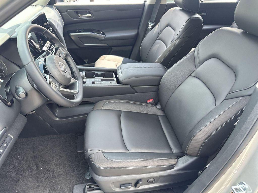 new 2025 Nissan Pathfinder car, priced at $36,050
