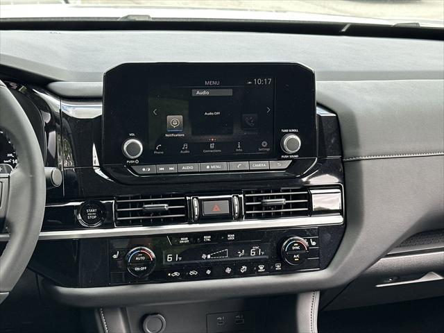 new 2025 Nissan Pathfinder car, priced at $40,104