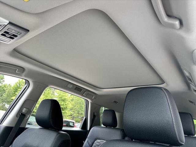 new 2025 Nissan Pathfinder car, priced at $40,104