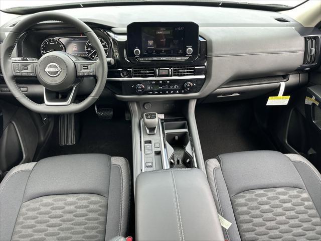 new 2025 Nissan Pathfinder car, priced at $40,104