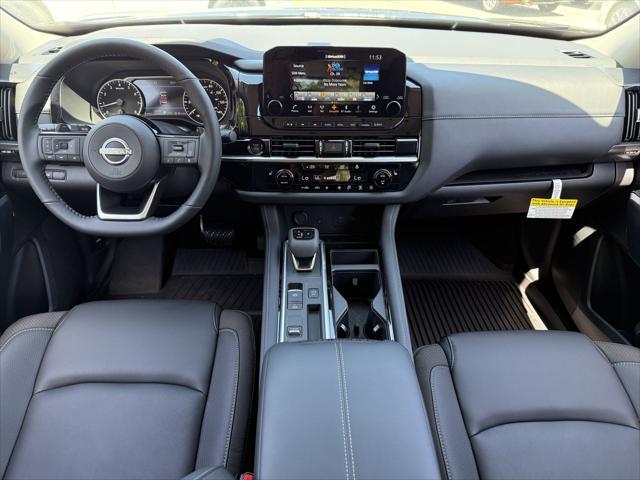new 2025 Nissan Pathfinder car, priced at $42,250