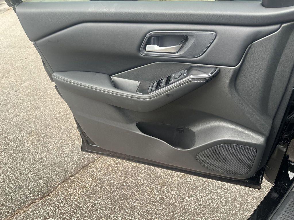 new 2025 Nissan Rogue car, priced at $29,613