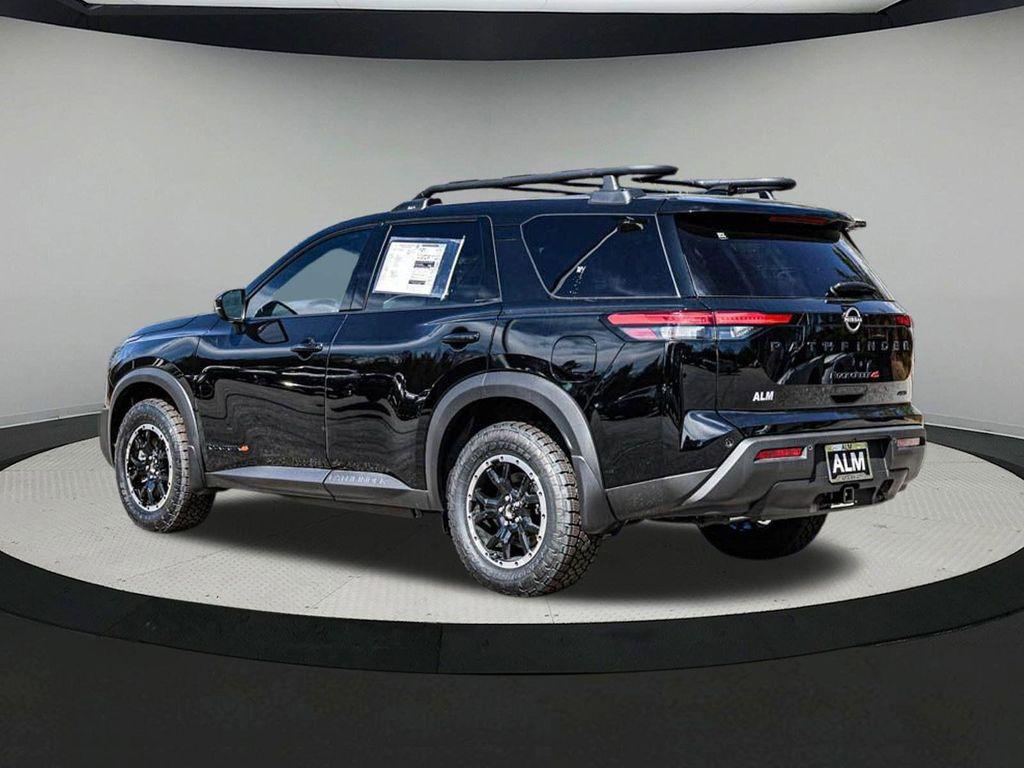 new 2025 Nissan Pathfinder car, priced at $42,693
