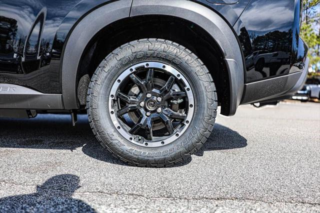 new 2025 Nissan Pathfinder car, priced at $42,132