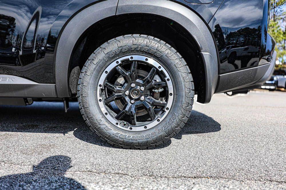 new 2025 Nissan Pathfinder car, priced at $42,693