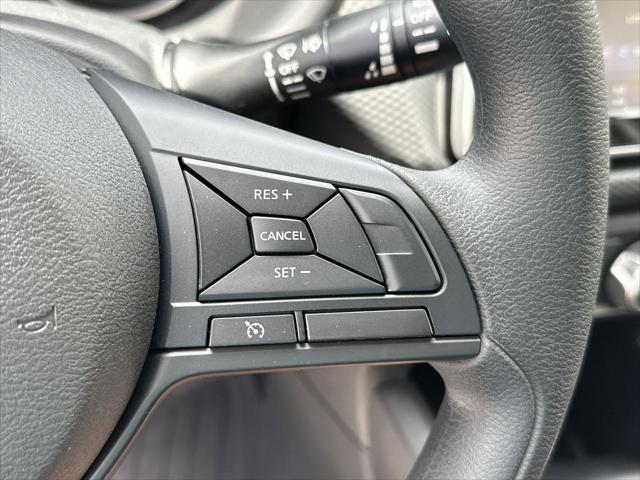 new 2025 Nissan Kicks car, priced at $22,125