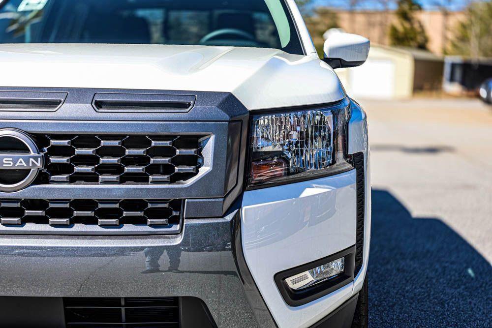 new 2025 Nissan Frontier car, priced at $34,017