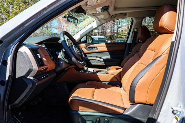 new 2025 Nissan Pathfinder car, priced at $48,145
