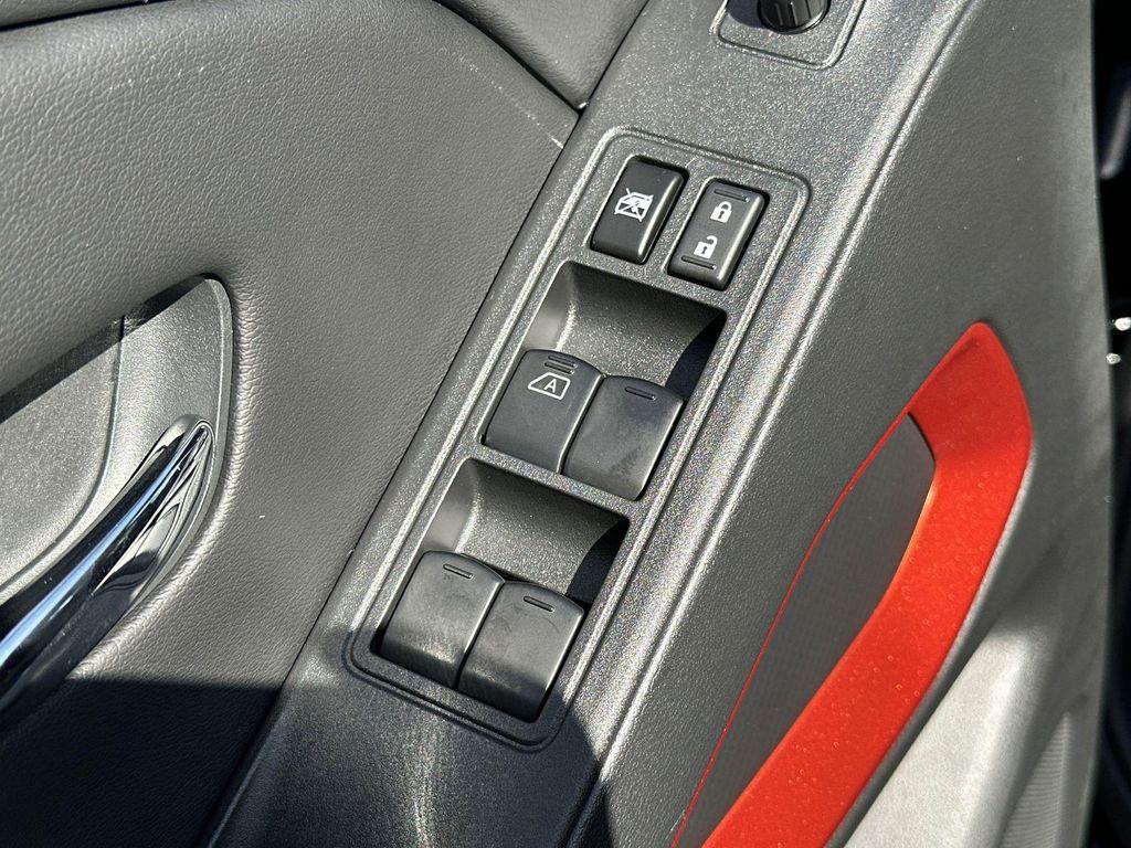 new 2025 Nissan Frontier car, priced at $40,990