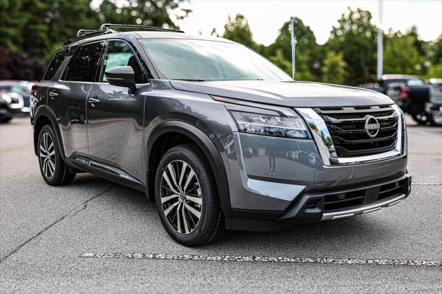 new 2024 Nissan Pathfinder car, priced at $44,275