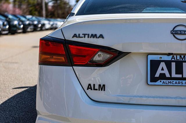 new 2025 Nissan Altima car, priced at $26,083