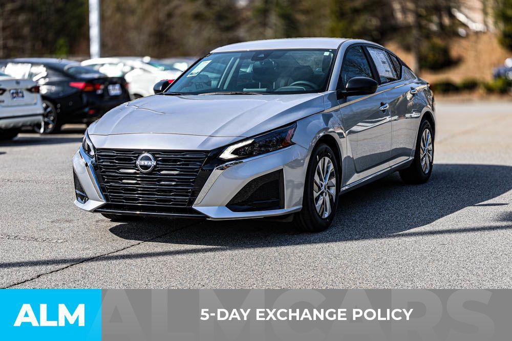 used 2025 Nissan Altima car, priced at $22,420