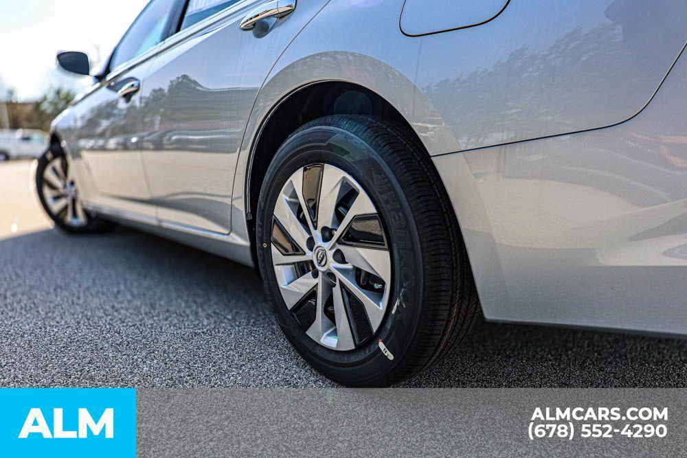 used 2025 Nissan Altima car, priced at $22,420