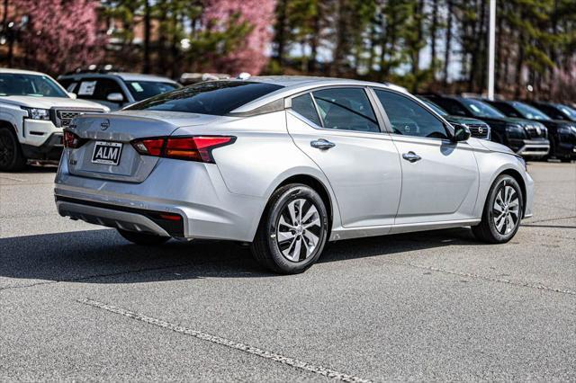 new 2025 Nissan Altima car, priced at $26,326