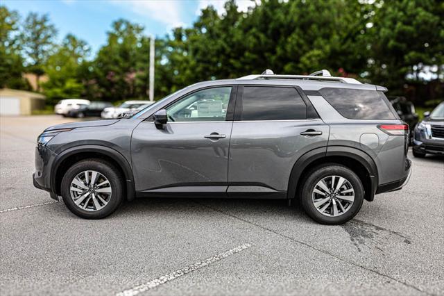 new 2024 Nissan Pathfinder car, priced at $37,961