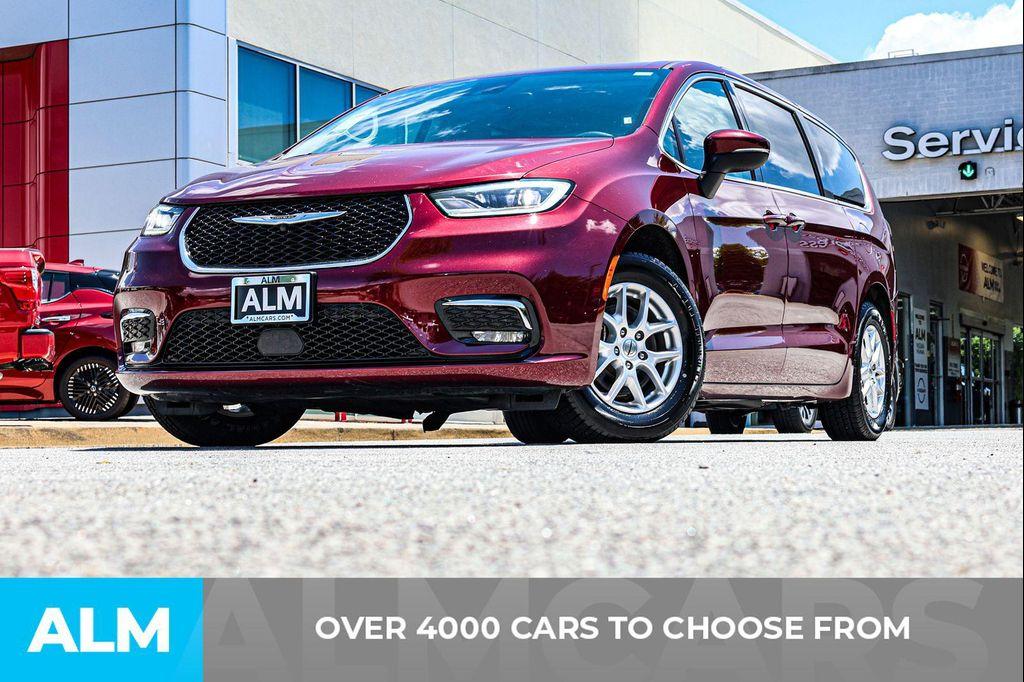 used 2023 Chrysler Pacifica car, priced at $19,720