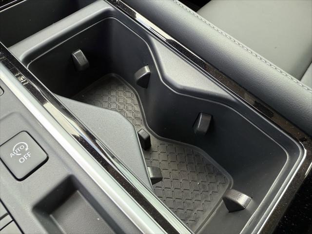 new 2025 Nissan Pathfinder car, priced at $41,659
