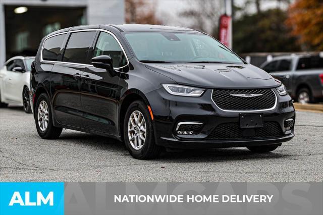 used 2023 Chrysler Pacifica car, priced at $23,420