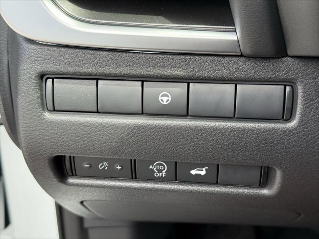 new 2025 Nissan Rogue car, priced at $30,016