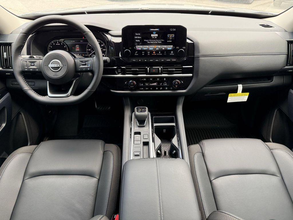 new 2025 Nissan Pathfinder car, priced at $35,827