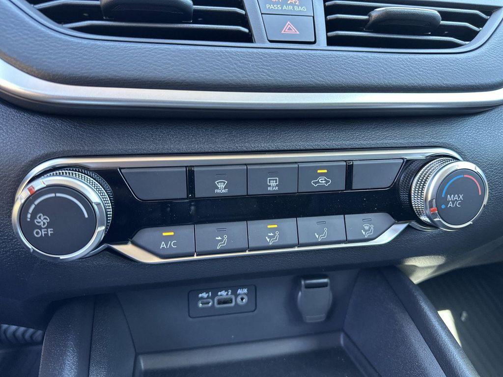 new 2025 Nissan Altima car, priced at $26,112
