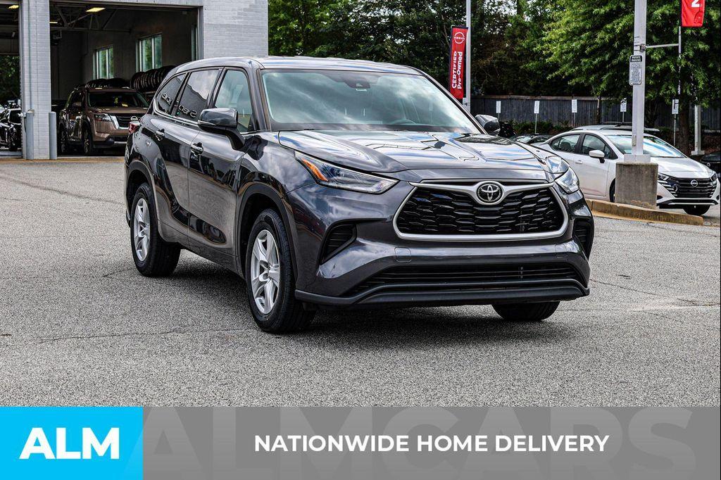 used 2021 Toyota Highlander car, priced at $25,420