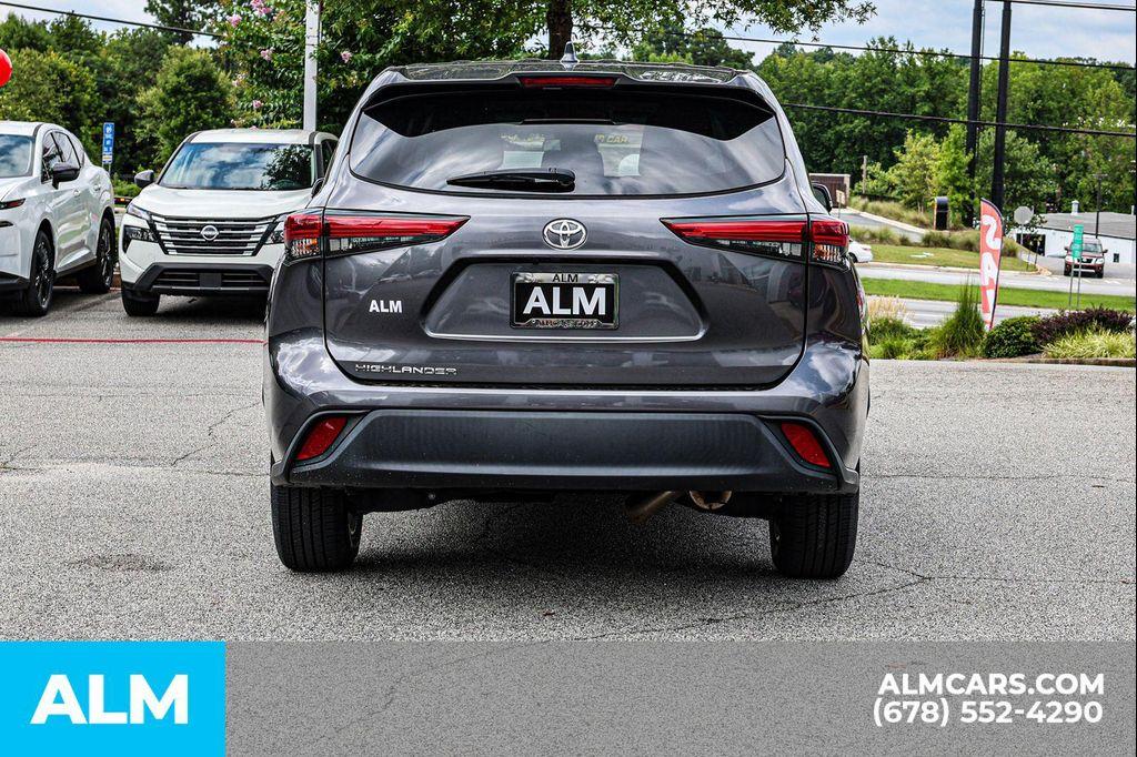 used 2021 Toyota Highlander car, priced at $25,420