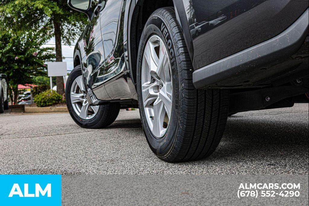 used 2021 Toyota Highlander car, priced at $25,420