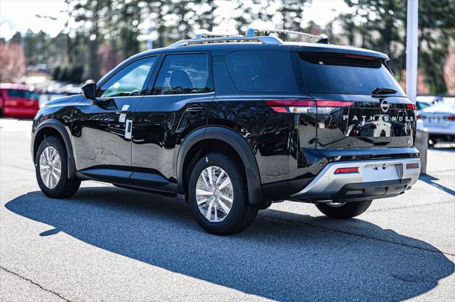 new 2025 Nissan Pathfinder car, priced at $40,398