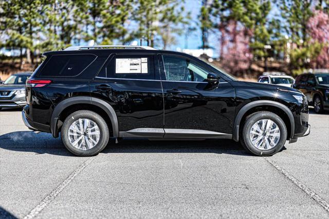 new 2025 Nissan Pathfinder car, priced at $40,398