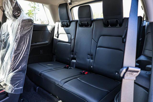 new 2025 Nissan Pathfinder car, priced at $40,398