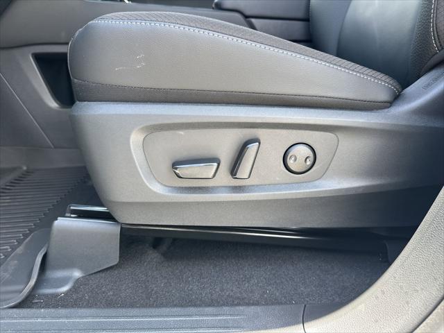 new 2025 Nissan Pathfinder car, priced at $42,331