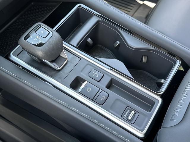 new 2025 Nissan Pathfinder car, priced at $42,331