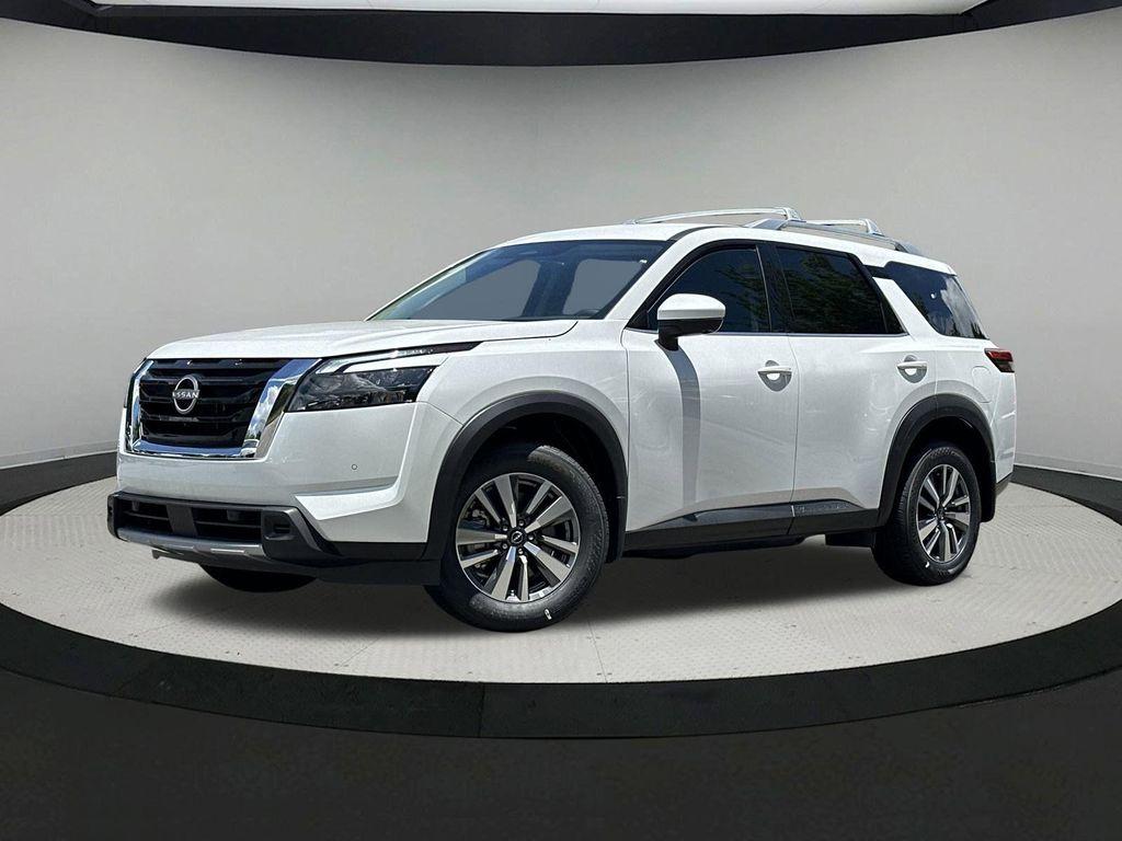 new 2025 Nissan Pathfinder car, priced at $41,131