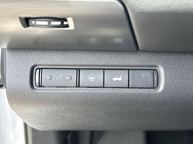 new 2025 Nissan Pathfinder car, priced at $42,331