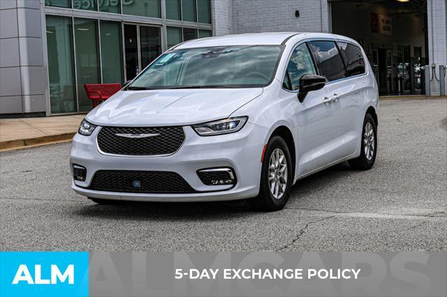used 2024 Chrysler Pacifica car, priced at $26,920