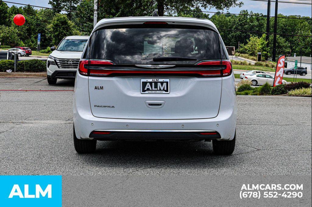 used 2024 Chrysler Pacifica car, priced at $25,720