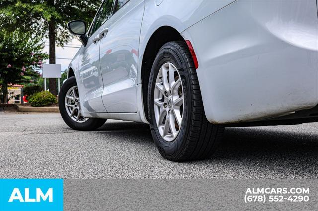 used 2024 Chrysler Pacifica car, priced at $26,920