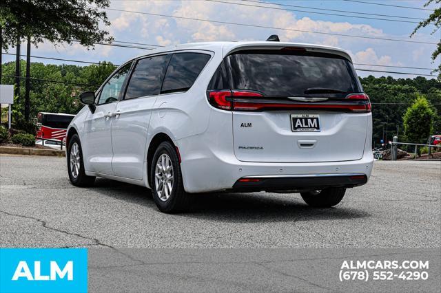 used 2024 Chrysler Pacifica car, priced at $26,920