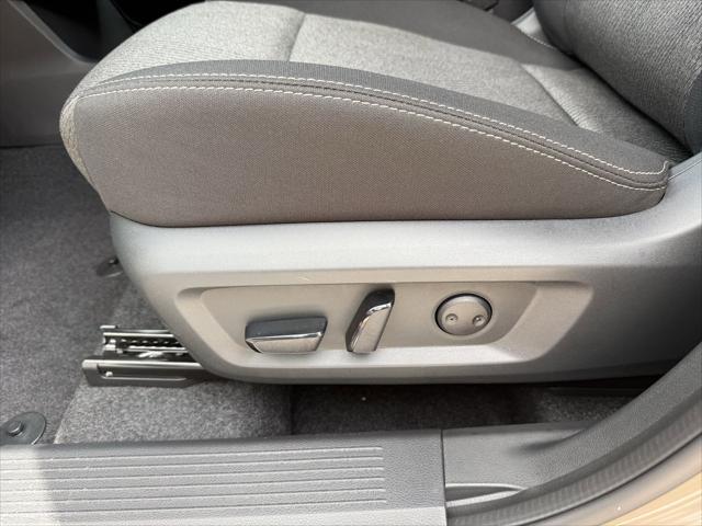 new 2025 Nissan Rogue car, priced at $29,986