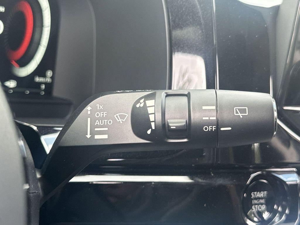 new 2025 Nissan Pathfinder car, priced at $47,428
