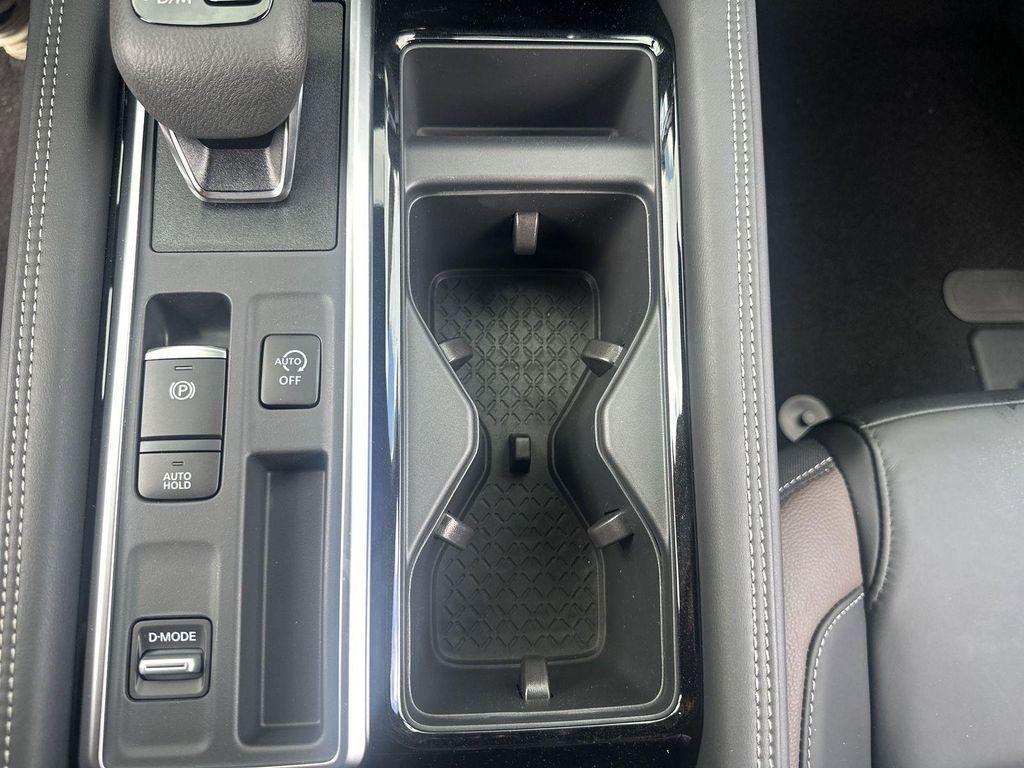 new 2025 Nissan Pathfinder car, priced at $47,428