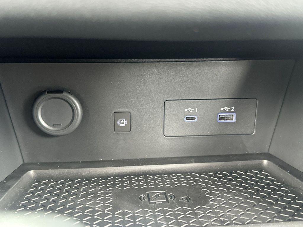 new 2025 Nissan Pathfinder car, priced at $47,428