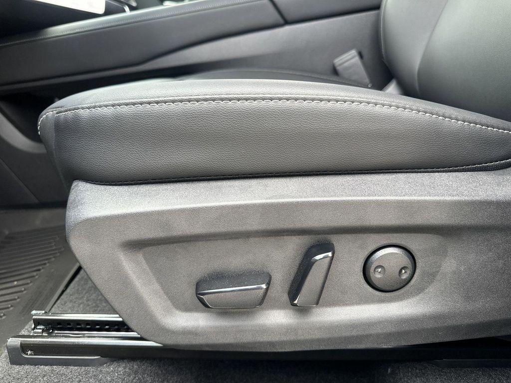 new 2025 Nissan Murano car, priced at $41,793