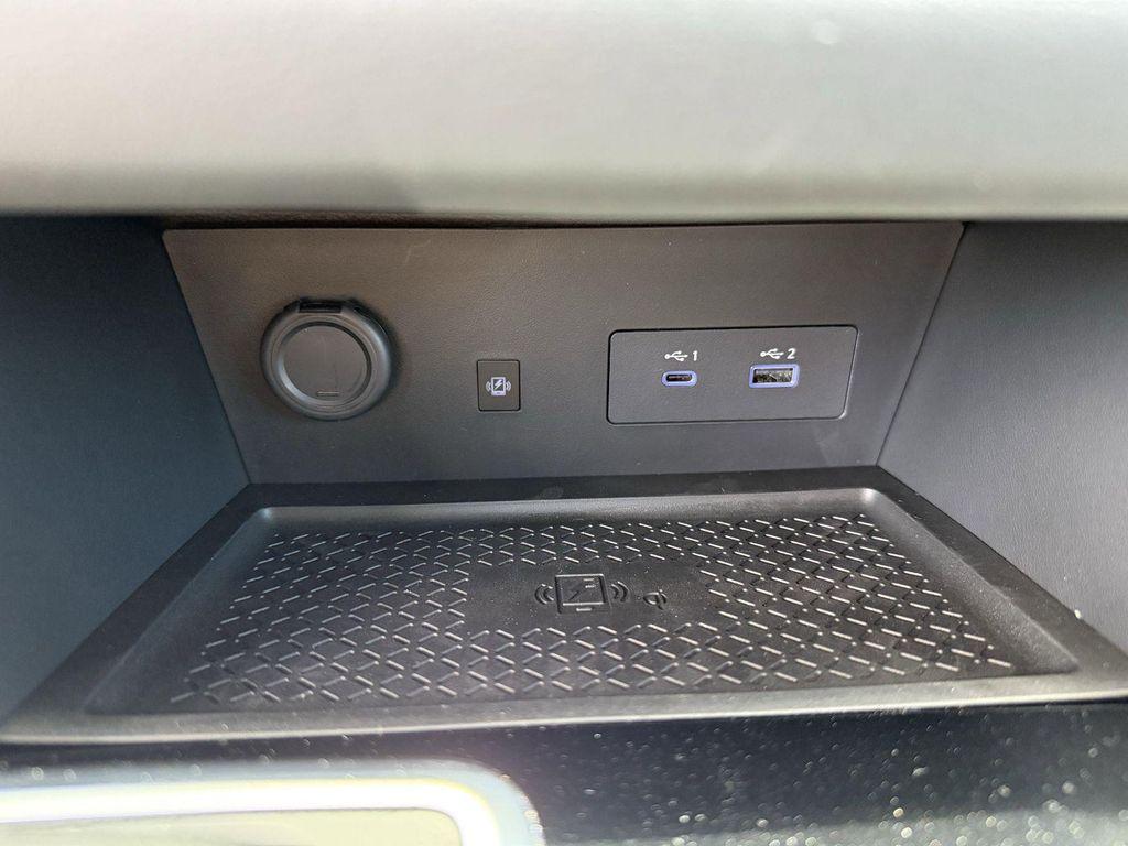 new 2025 Nissan Pathfinder car, priced at $40,827
