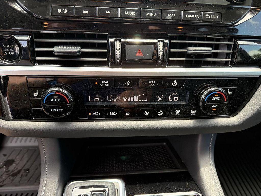 new 2025 Nissan Pathfinder car, priced at $40,827