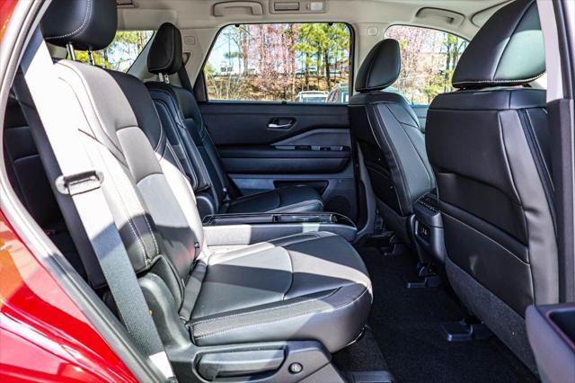 new 2025 Nissan Pathfinder car, priced at $44,058