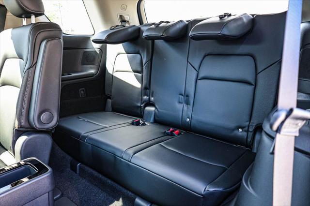 new 2025 Nissan Pathfinder car, priced at $44,058